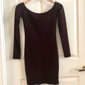NWT Body-con Long Sleeve maroon dress XS